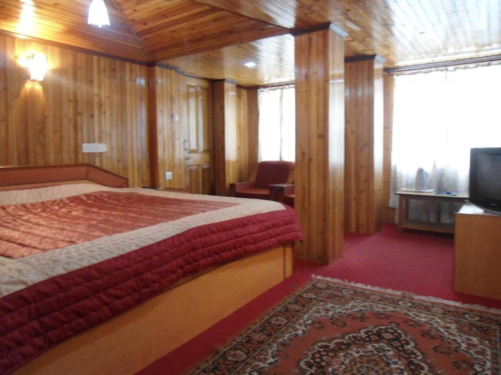 Broadway Hotel Дарджилинг Стая снимка